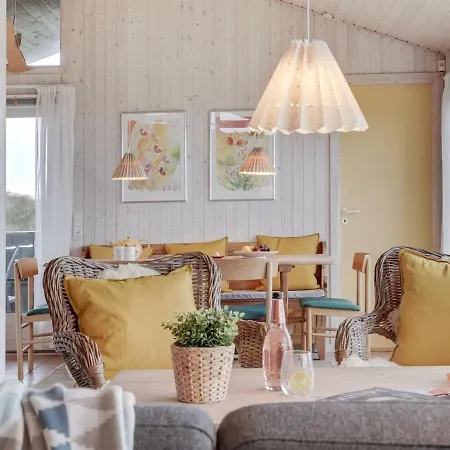 Eri - 300m From The Sea In Nw Jutland By Interhome Pandrup