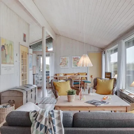 Holiday home Eri - 300m From The Sea In Nw Jutland By Interhome *